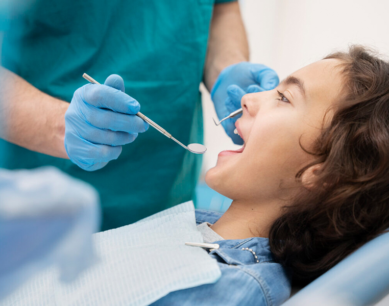 Milk Teeth Extraction